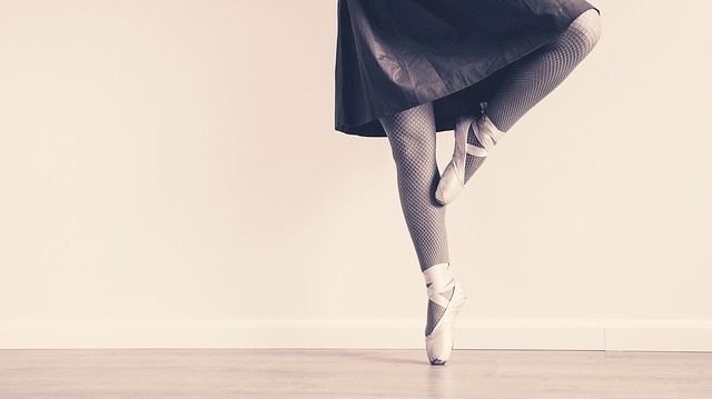 ballet-1553359_640